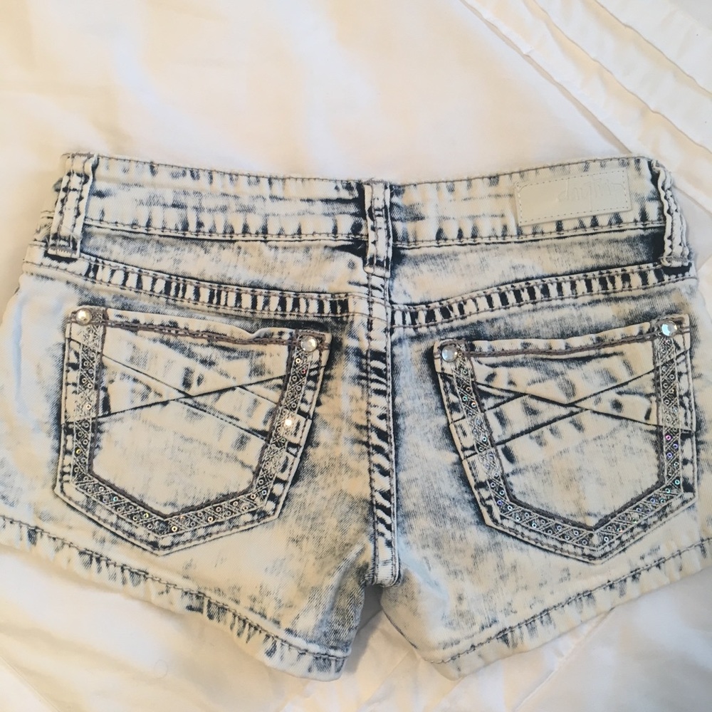 Size 24 Daytrip Jean Shorts